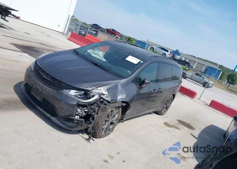 2020 Chrysler Pacifica Touring L Plus from USA, damaged, VIN 2C4RC1EG0LR286355